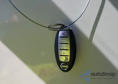 2014 Nissan Pathfinder Sv z USA, uszkodzony, nr VIN 5N1AR2MM2EC667527